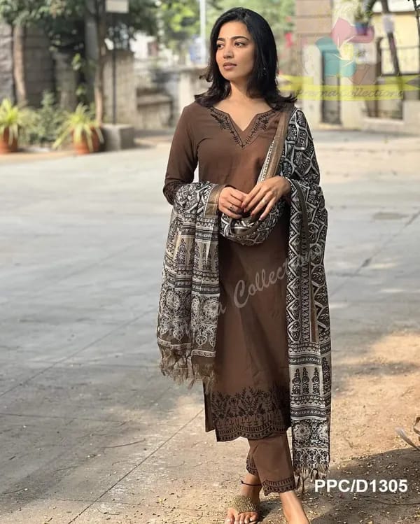 Khadi Cotton kurti & Khadi Cotton Pants with Kantha Embroider